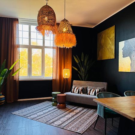 Klassen Stay - Designer Altbau Apartment Mit 2 Zimmer - Naehe Zentrum Und Rhein Koblenz  Bagian luar foto