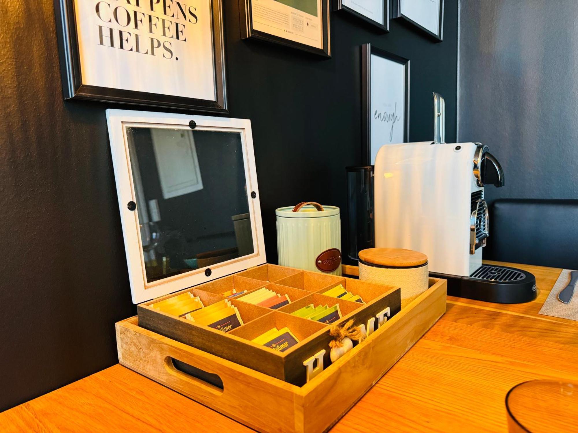 Klassen Stay - Designer Altbau Apartment Mit 2 Zimmer - Naehe Zentrum Und Rhein Koblenz  Bagian luar foto