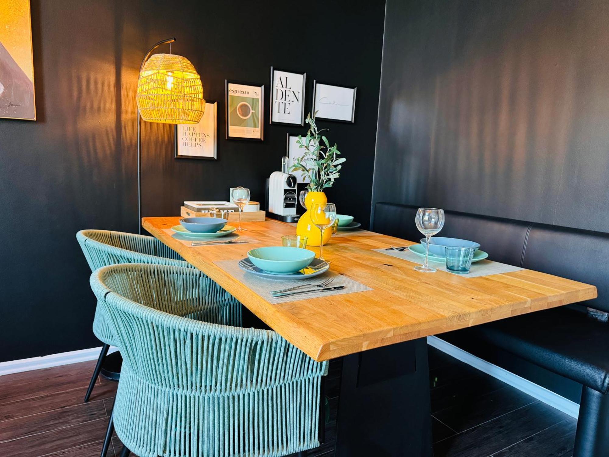 Klassen Stay - Designer Altbau Apartment Mit 2 Zimmer - Naehe Zentrum Und Rhein Koblenz  Bagian luar foto